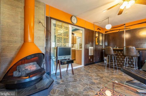 215 Grn Blade Dr, Dover DE  19904-2643 exterior