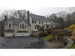 538 Cascade Rd, New Canaan, CT 06840-3403