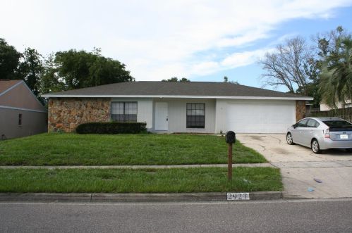 2927 Silver Ridge Dr, Orlando, FL 32818-3041