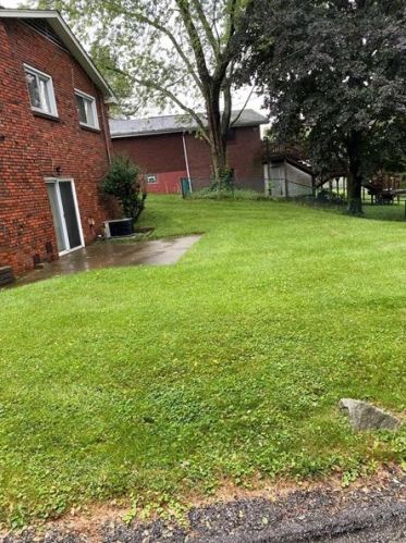 500 Hershey Rd, Pittsburgh, PA 15235-3527