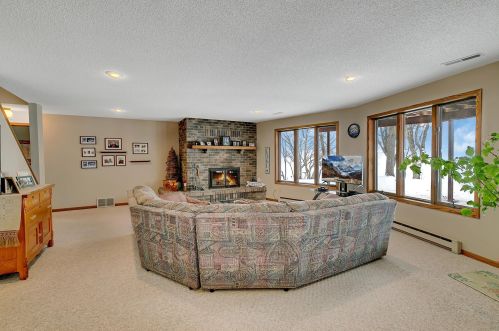 29117 Lake Ave, Paynesville MN  56362-9761 exterior