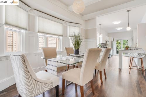 721 45 St, Oakland CA 94609-1802 exterior