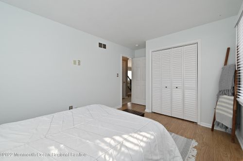 336 Briggs Ave, Lacey NJ  08731-2532 exterior