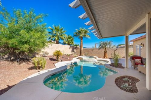 828 Mira Grande, Palm Springs CA  92262-1209 exterior