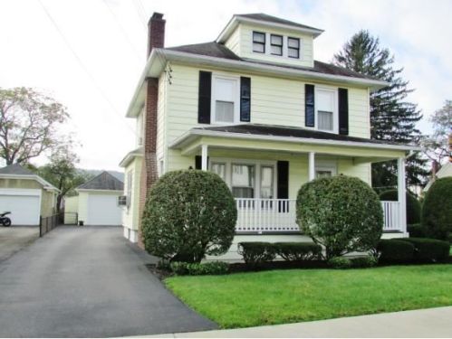 12 Utica Ave, Binghamton, NY 13901-1720