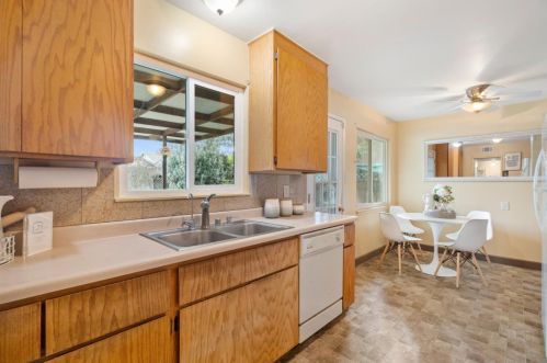 2016 Mardel Ln, San Jose CA  95128-5018 exterior