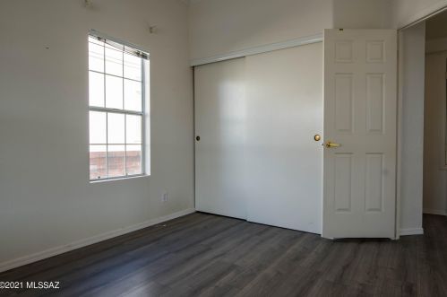 554 Riverdale Ct, Green Valley, AZ 85614-3524