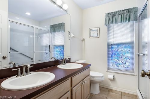 1835 Farm Trl, Sanibel FL  33957-4119 exterior