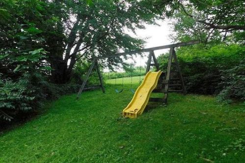 37 Bingham Rd, Marlborough NY  12542-5903 exterior