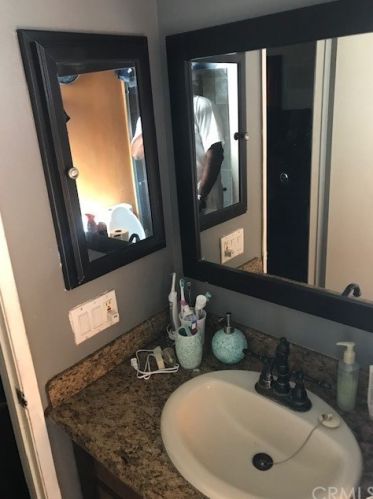 837 Raymond St, Compton CA  90220-4458 exterior