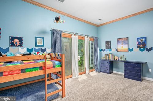 11103 Glade Dr, Herndon VA 20191-4707 exterior