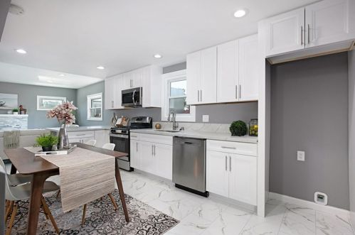 4762 Castle Ave, San Diego CA  92105-2913 exterior