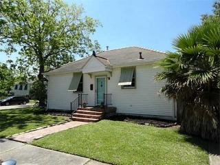 2 San Jose Ave, New Orleans, LA 70121-2222