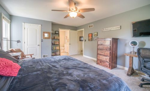 4948 Bayfield Dr, Waterford WI  53185-3376 exterior