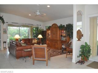 742 Mainsail Pl, Naples FL  34110-3619 exterior