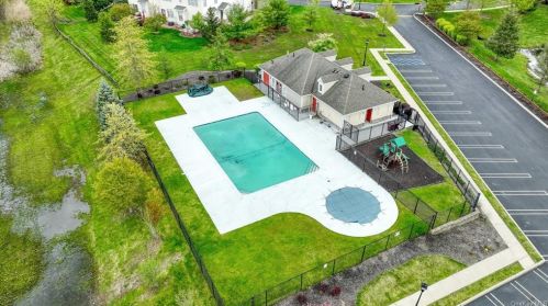 48 Avoncroft Ln, Middletown NY  10940-5086 exterior