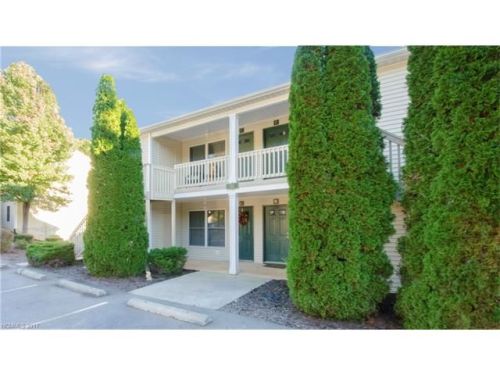 11 Krista Cir, Biltmore Lake, NC 28715-7800