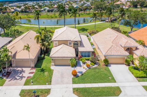 7647 Doubleton Dr, Delray Beach FL  33446-3632 exterior