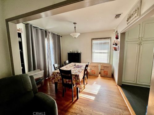 5438 Coke Ave, Lakewood CA  90712-1626 exterior