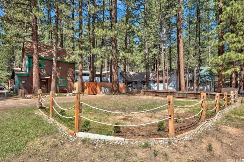 2661 Knox Ave, South Lake Tahoe, CA 96150-3158