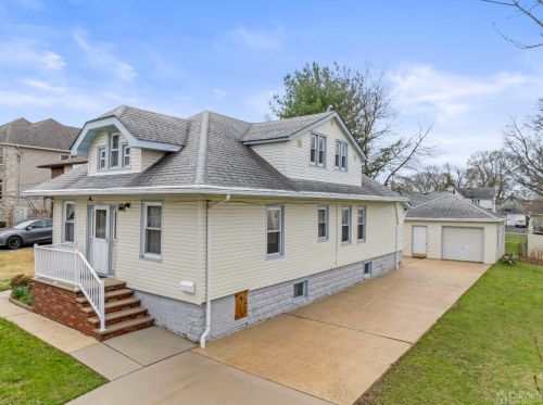 167 Willow St, East Brunswick, NJ 08816-3136