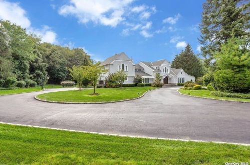 1574 Old Cedar Swamp Rd, Muttontown, NY 11545-2631