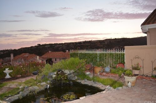 33 San Raphael, Dana Point CA  92629-4042 exterior