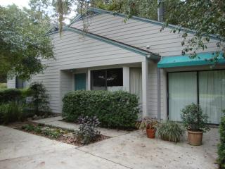 1219 35th Ave, Gainesville, FL 32609-2112