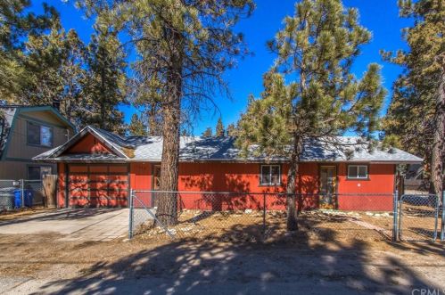 2099 4th Ln, Big Bear City CA  92314-9560 exterior
