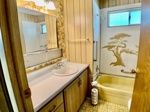 1605 Amy Dr, Newcastle CA  95658-9571 exterior