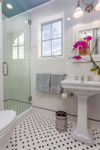 1930 Emerson Ave, Santa Barbara CA 93103-1919 exterior