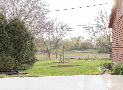 914 Bequette St, Dodgeville WI  53533-1112 exterior