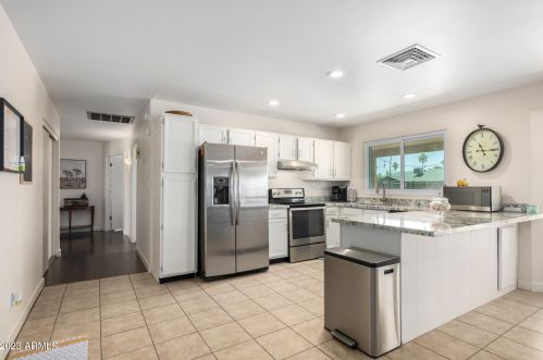 837 Grandview St, Mesa AZ 85205-4223 exterior