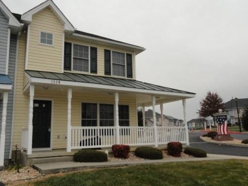 1334 Goldfinch Dr, Harrisonburg, VA 22802-4919