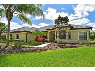14720 4th Dr, Bradenton, FL 34212-5580