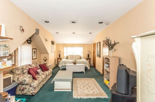 47 Prospect Ave, East Rockaway NY  11518-1232 exterior