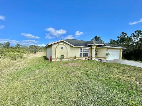 3375 68th Ave, Naples, FL 34120-6460