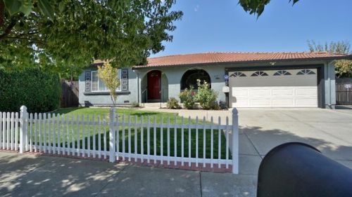 915 Greenwich Dr, Gilroy, CA 95020-6331
