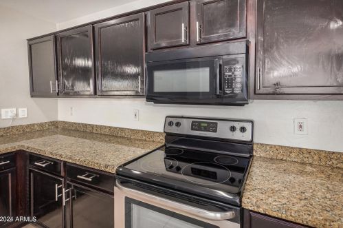 42238 Venture Rd, Maricopa AZ  85138-1599 exterior