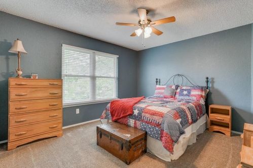 1401 Sedalia Ct, Lewisville TX  75028-2136 exterior