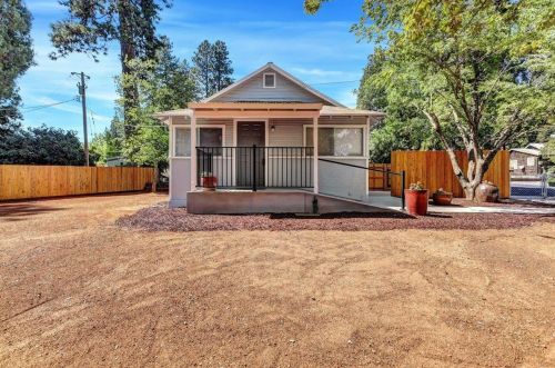 516 Packard Dr, Grass Valley CA  95945-7023 exterior