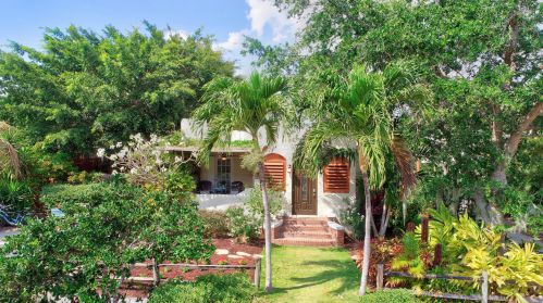 605 2nd St, Delray Beach FL  33483-5415 exterior
