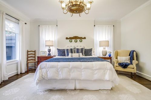 2131 Warner Rd, Fort Worth TX  76110-1747 exterior