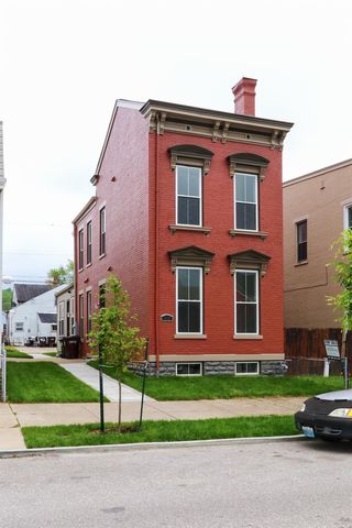 412 10th St, Newport, KY 41071-1504