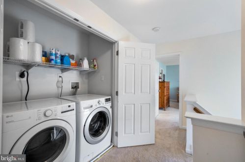 179 Jefferson Ave, Downingtown PA 19335-2702 exterior