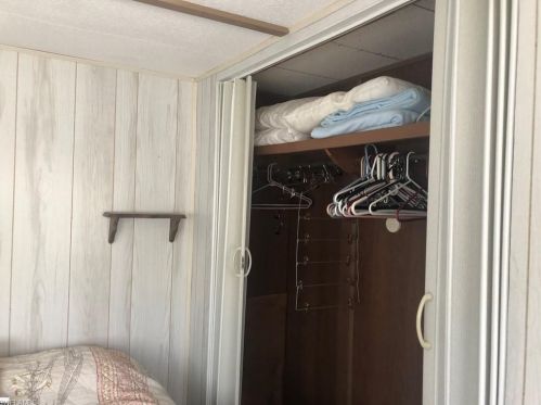 4930 Curlew Dr, Saint James City FL  33956-2825 exterior