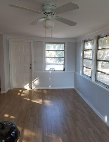 513 47 St, West Palm Beach FL  33407-2941 exterior