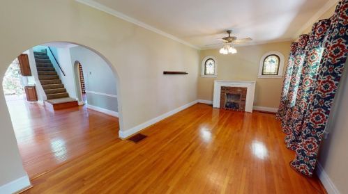 37 Arcadia Ave, Covington, KY 41017-2128