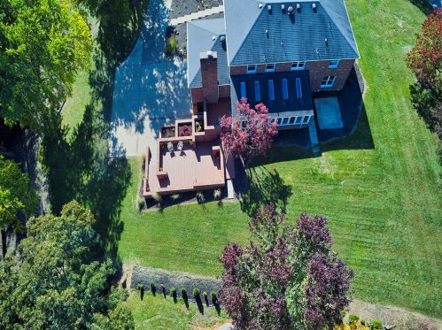 107 Lexington Dr, Canonsburg, PA 15317-3639