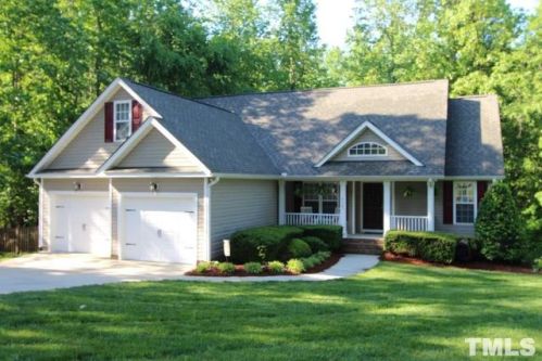 4125 Geneva Dr, Franklinton, NC 27525-7574